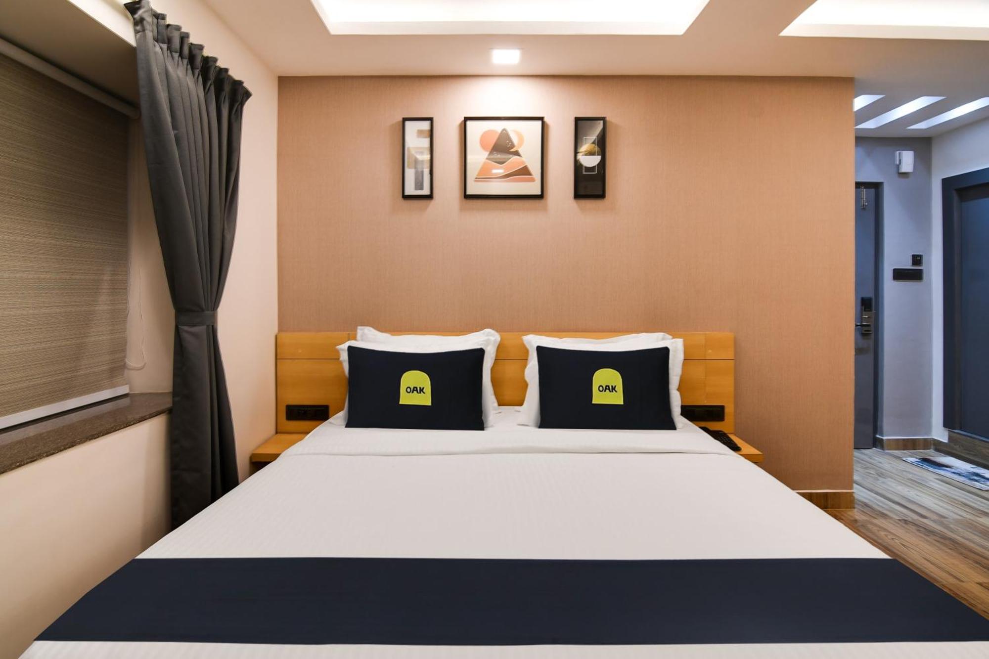 Super Townhouse Oak Sayhallo Ecstasy Bhubaneswar Extérieur photo