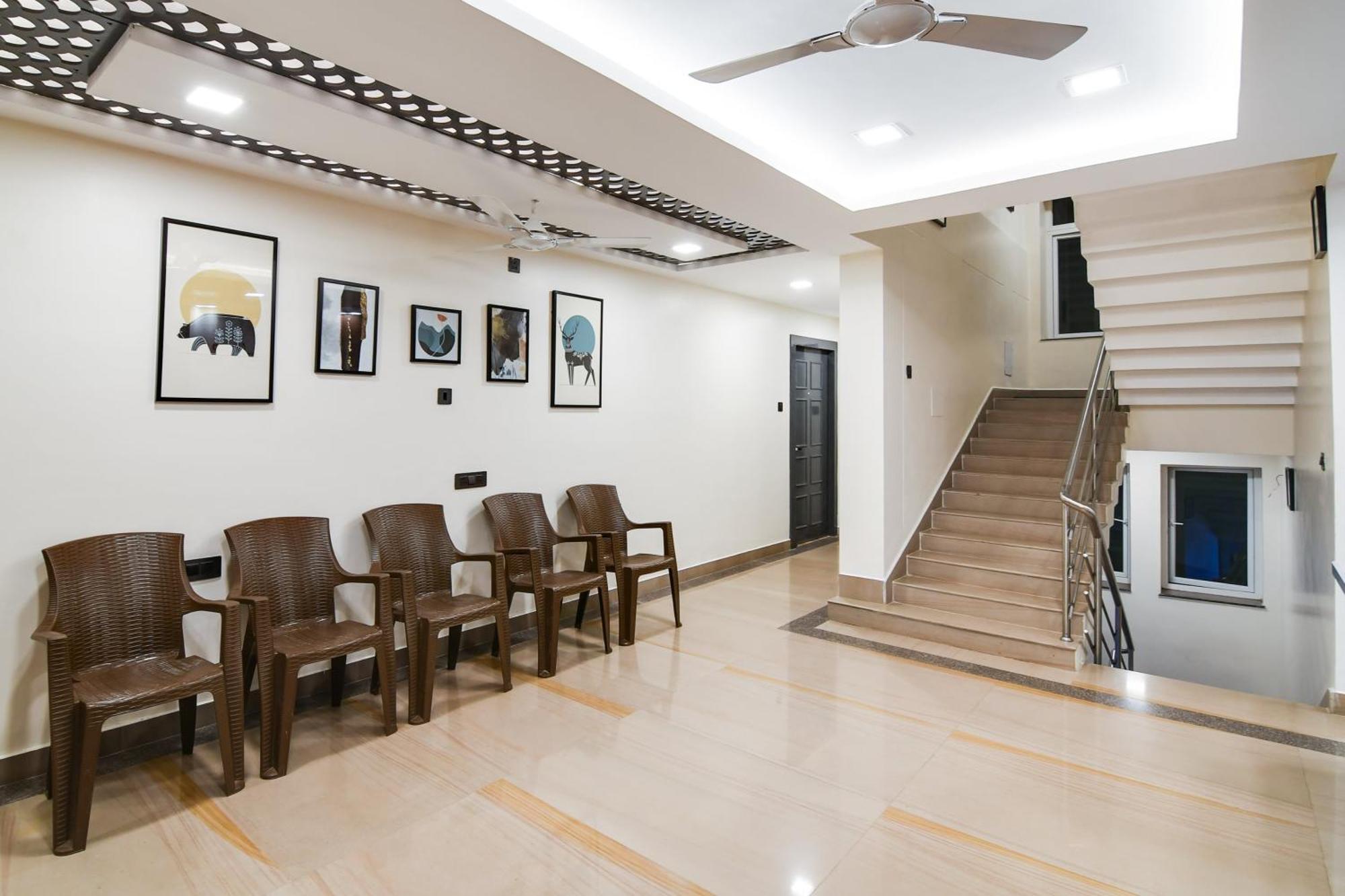 Super Townhouse Oak Sayhallo Ecstasy Bhubaneswar Extérieur photo