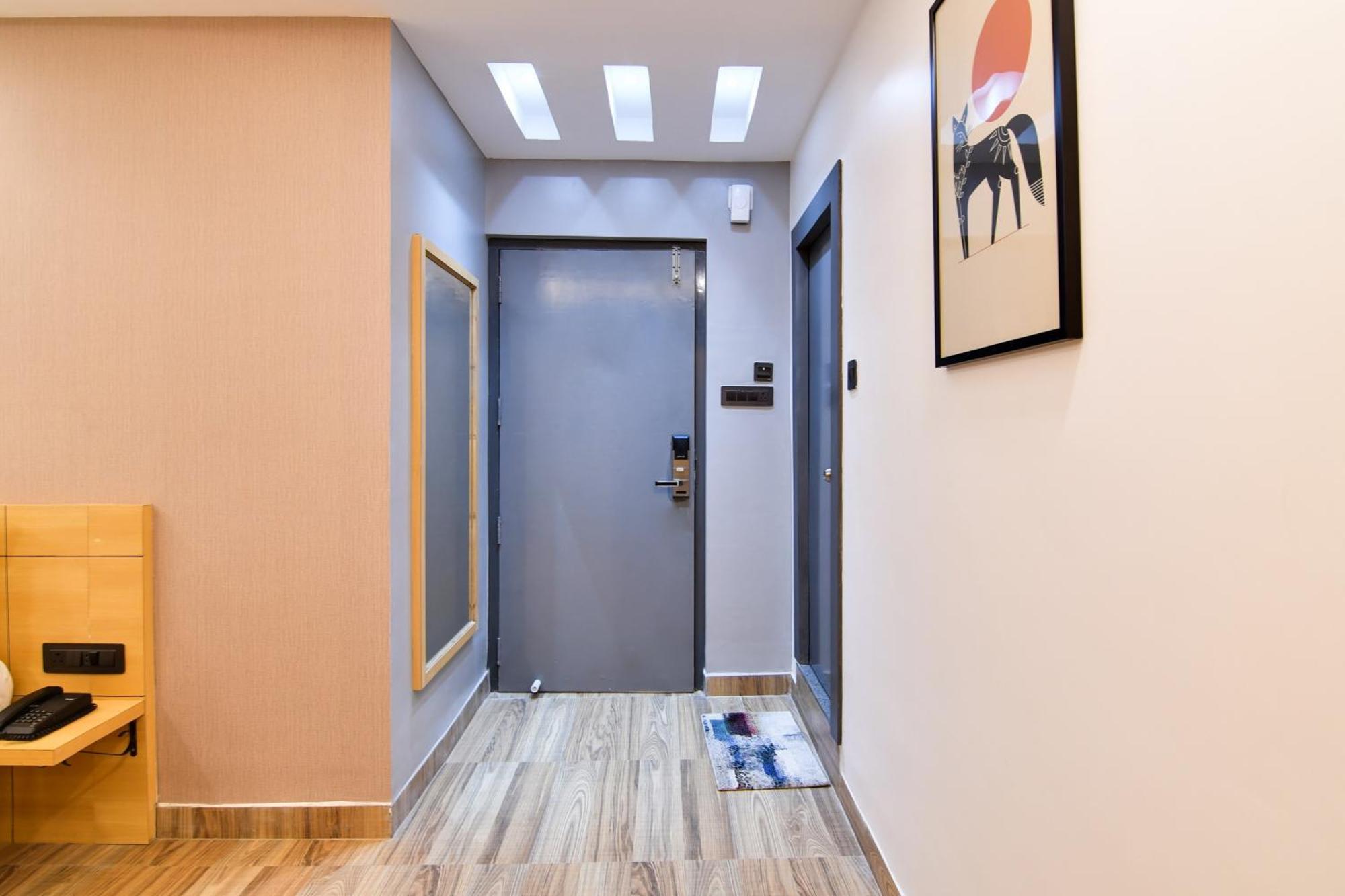 Super Townhouse Oak Sayhallo Ecstasy Bhubaneswar Extérieur photo