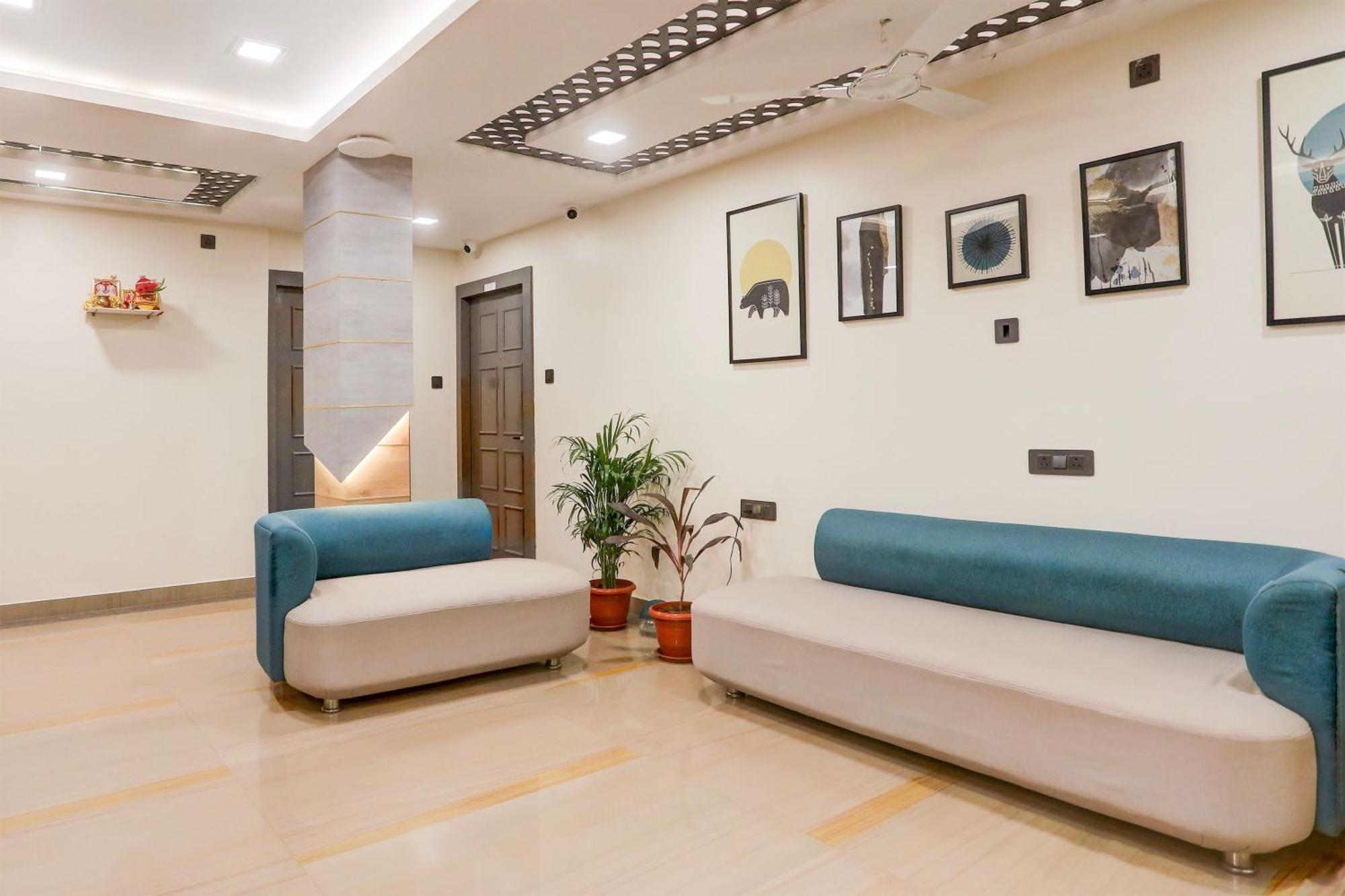 Super Townhouse Oak Sayhallo Ecstasy Bhubaneswar Extérieur photo